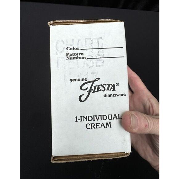 New Fiesta INDIVIDUAL CREAMER Retired color CHARTREUSE Mint In Box! - Picture 3 of 10